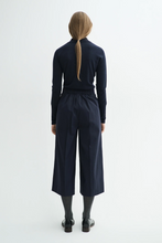 Prima Crisp Tech Pant - Dark Navy
