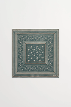 Skall Classic Scarf 55x55 - Dark Green/Brown
