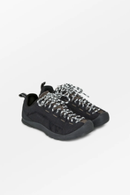 Jasper Slit - Black