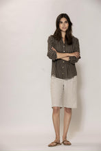 Lisamarie Linen Bermudas - ChalkMelange