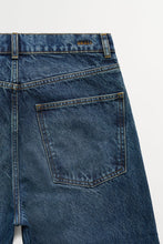 Sharon Straight Jeans - Washed Dark Blue