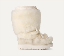 Classic Tall Chalet - White