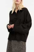 Dean V- Neck Jumper - Deep Brown