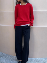 Woman's Oversized Roundneck - Red