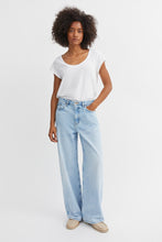 Willow Wide Jeans - Worn Light Blue