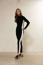 Carola Merino Knit  - Black