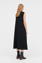 Doshie Crepe Georgette Dress - Black