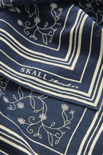 Skall Classic Scarf 55x55 - DarkNavy/LightCream