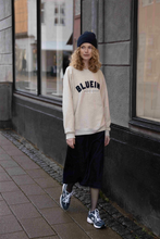 Christa Logo Crewneck Sweat - Chalk Melange