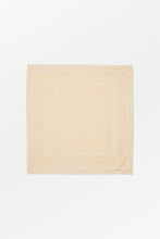 Skall Classic Scarf - Light Peach/White