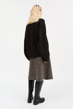 Dean V- Neck Jumper - Deep Brown