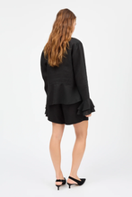 Fridge Flounce Shirt - Black