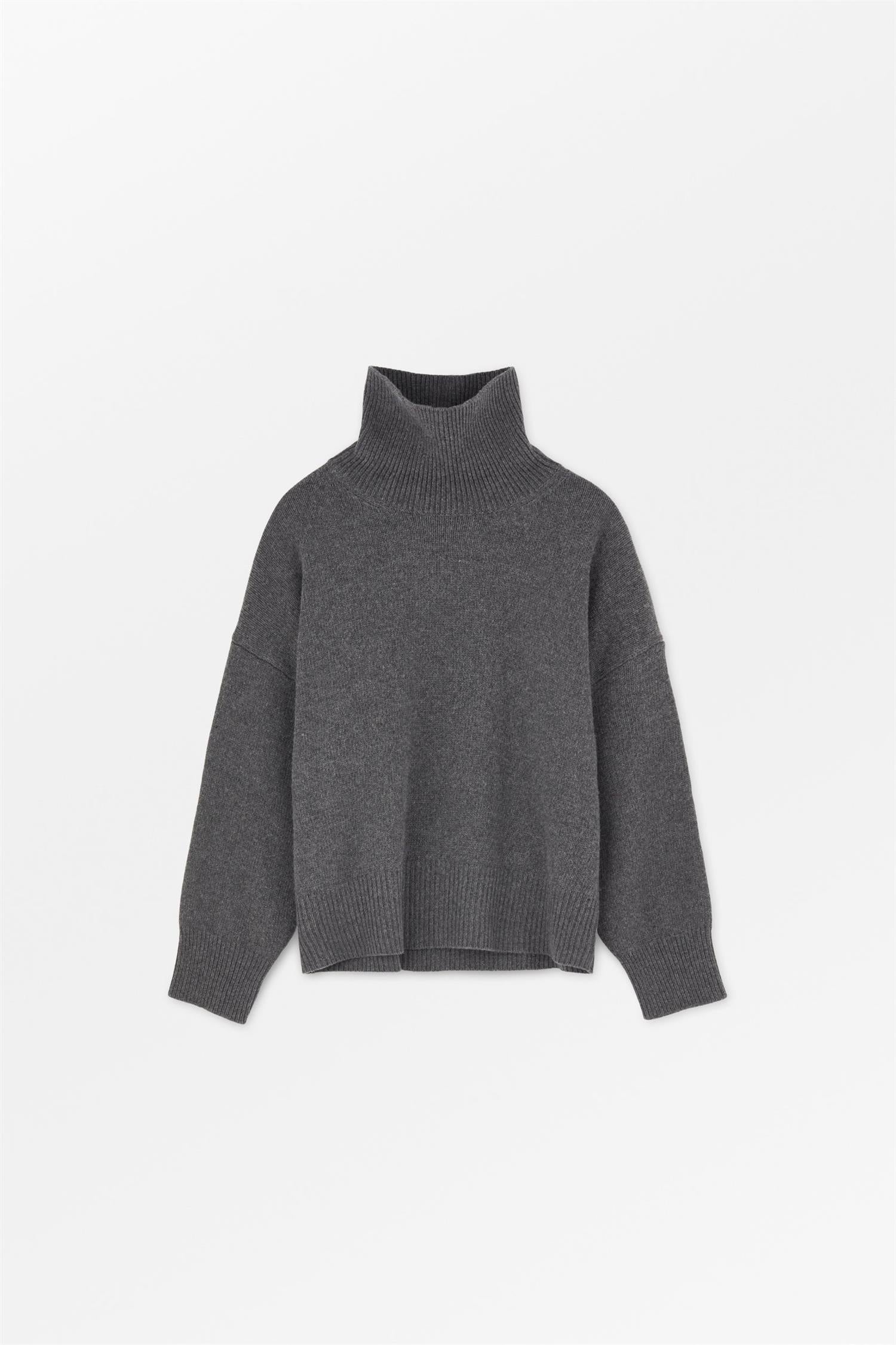 Silene T-Neck - Graphite Melange