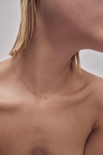 Oda Floating Necklace - Gold
