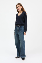 Amethyst V-Neck Jumper - Dark Navy