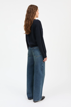 Amethyst V-Neck Jumper - Dark Navy