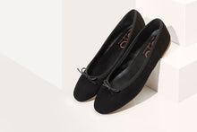 Capri Suede - Black